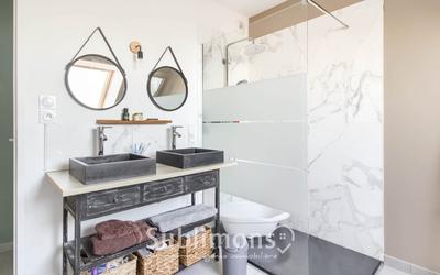 Maison - 100 m² - 4 pièces