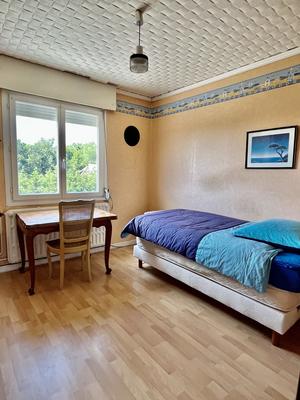 Maison traditionnelle - 82 m² - 4 pièces