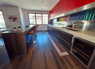 Maison - 301 m² - 8 pièces