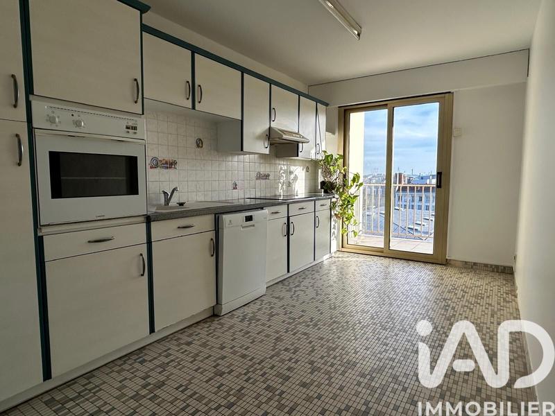 Appartement - 99 m² - 5 pièces