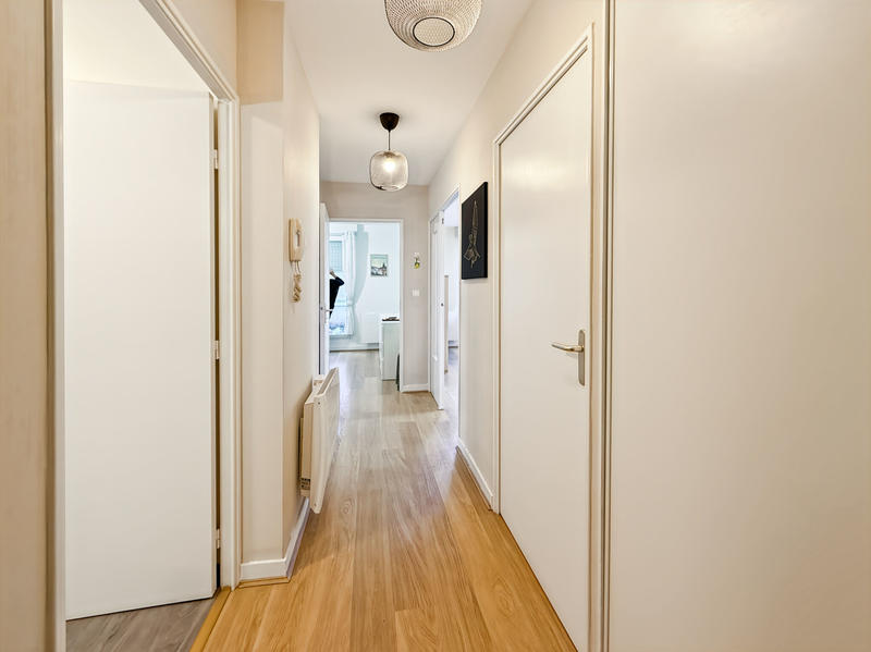 Appartement - 61 m² - 2 pièces