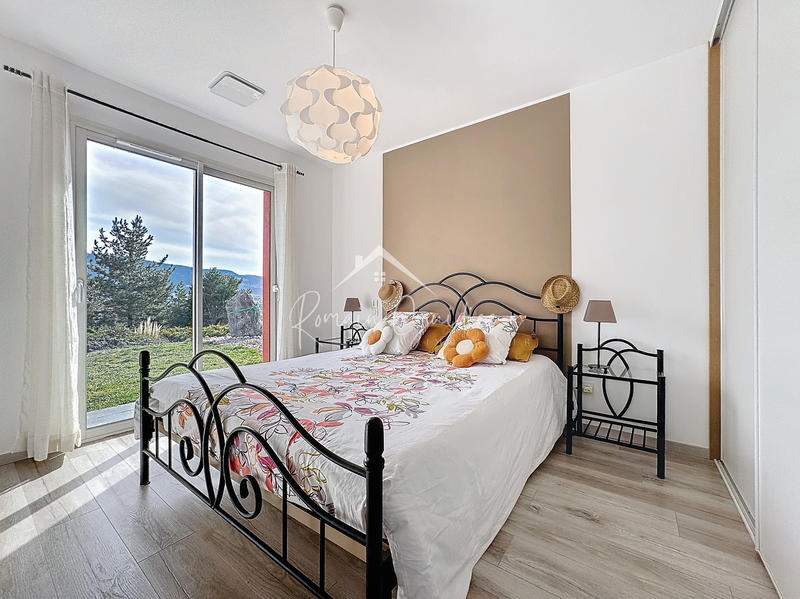 Villa - 140 m² - 5 pièces