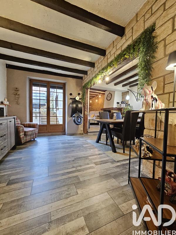 Maison - 127 m² - 5 pièces