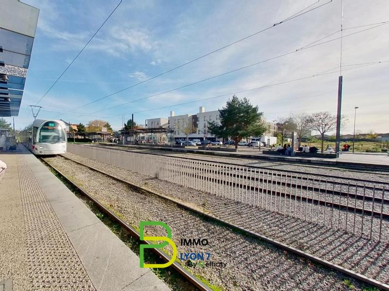 Appartement - 86 m² - 4 pièces