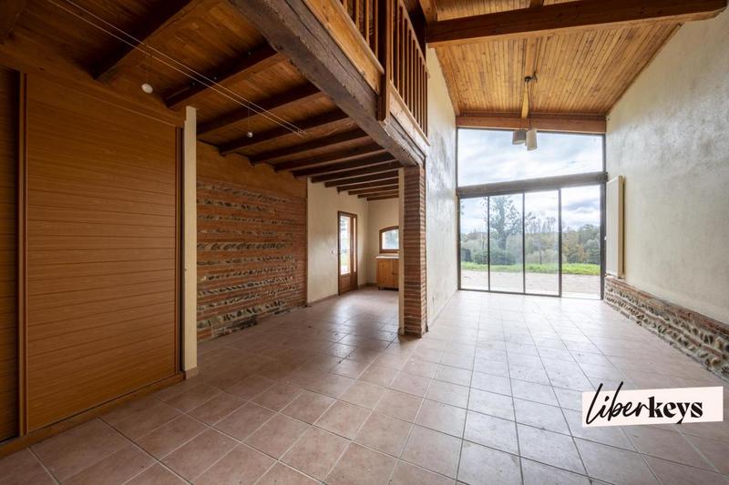 Maison - 177 m² - 7 pièces