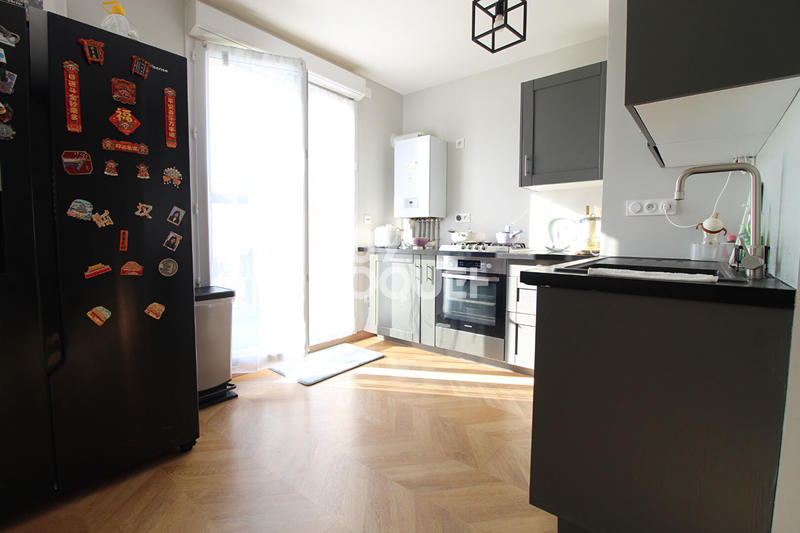 Maison - 81 m² - 5 pièces