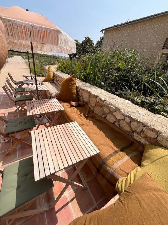 Maison - 600 m² - 17 pièces