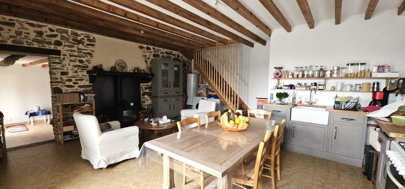 Maison - 85 m² - 4 pièces