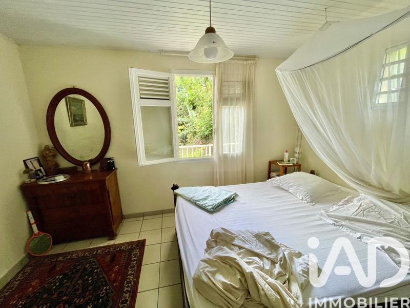 Maison - 97 m² - 5 pièces