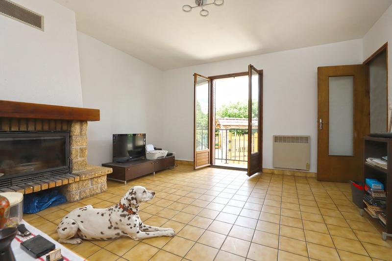 Maison - 99 m² - 5 pièces