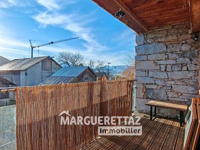 Appartement - 110 m² - 3 pièces