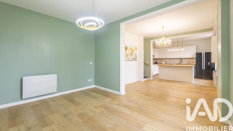 Maison - 110 m² - 5 pièces