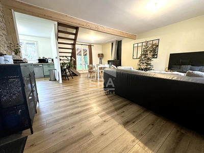 Maison - 106 m² - 5 pièces