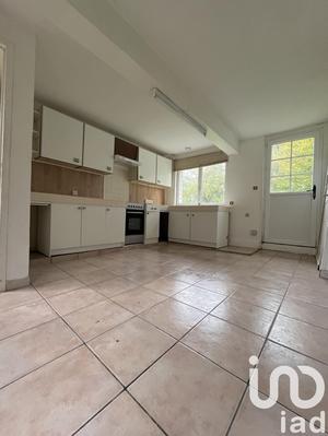 Maison de village - 80 m² - 6 pièces