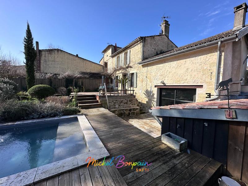 Maison - 157 m² - 6 pièces