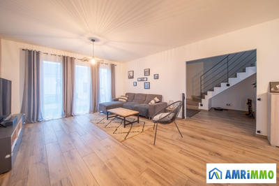 Maison - 147 m² - 4 pièces