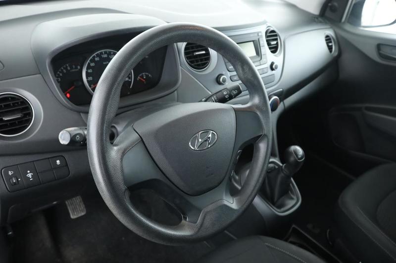 Hyundai i10 1.0 Initia 66 ch