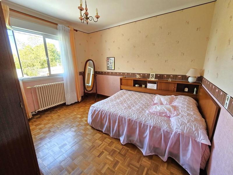 Maison - 93 m² - 5 pièces