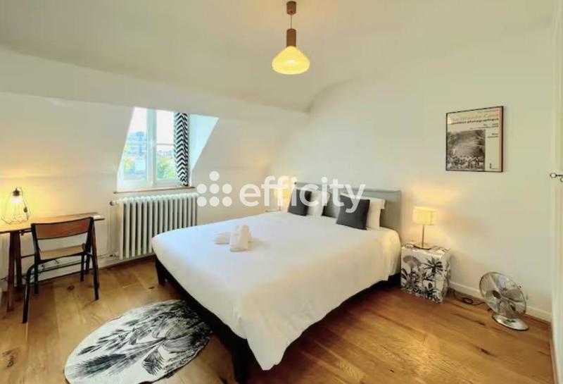 Maison - 170 m² - 6 pièces