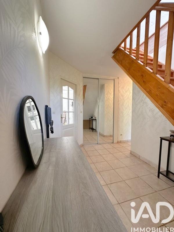 Maison - 93 m² - 4 pièces