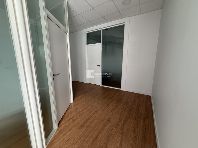 Local commercial - 64 m²