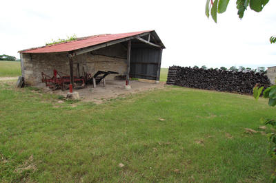 Grange - 1 m² - 1 pièce