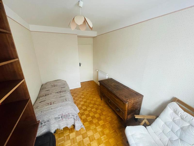 Appartement - 83 m² - 4 pièces