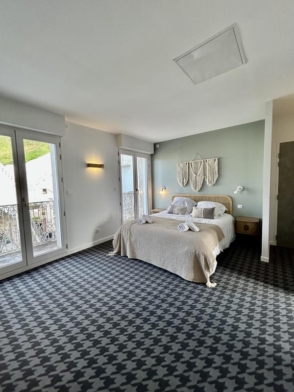 Maison de maîtres - 277 m² - 8 pièces