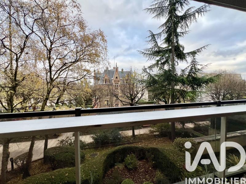 Appartement - 130 m² - 5 pièces