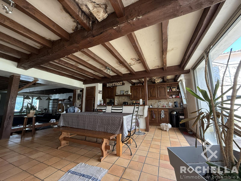 Maison ancienne - 280 m² - 9 pièces
