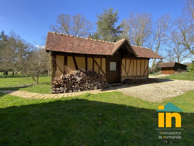 Demeure - 216 m² - 9 pièces