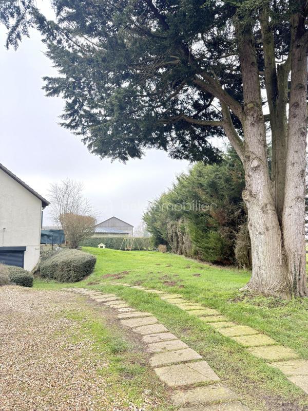 Maison de village - 95 m² - 5 pièces