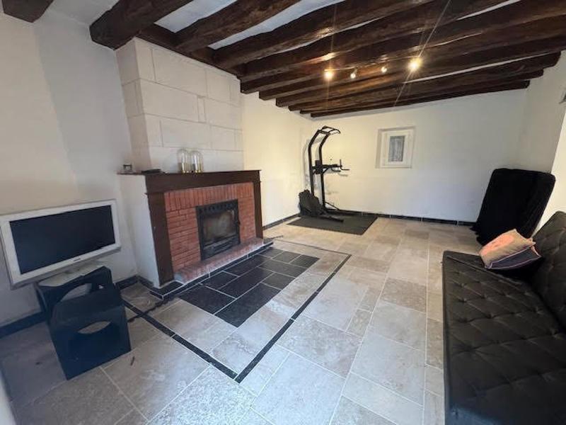 Maison - 215 m² - 8 pièces