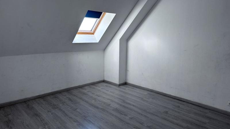 Maison - 161 m² - 7 pièces