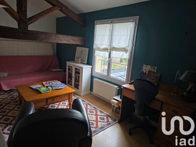 Maison - 176 m² - 8 pièces