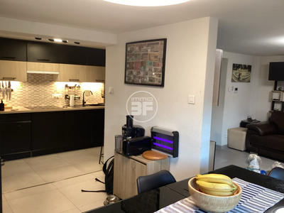 Maison - 81 m² - 4 pièces