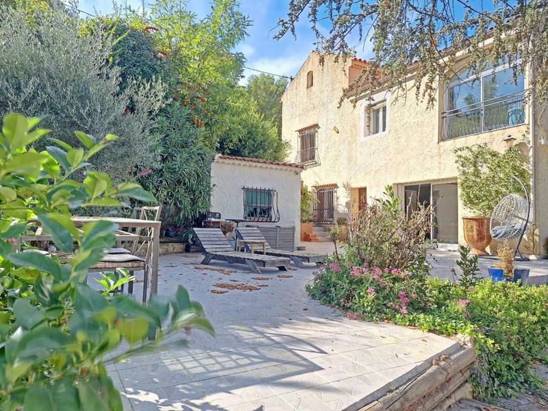 Maison - 149 m² - 4 pièces