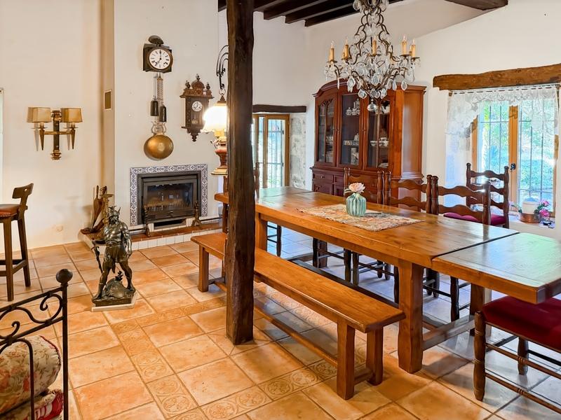 Moulin - 120 m² - 5 pièces