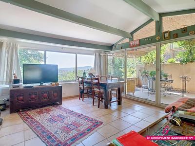 Mazet - 54 m² - 3 pièces