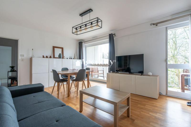 Appartement - 67 m² - 3 pièces