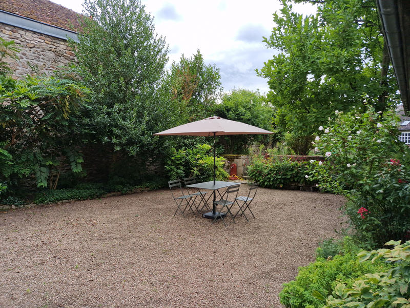 Maison - 340 m² - 12 pièces