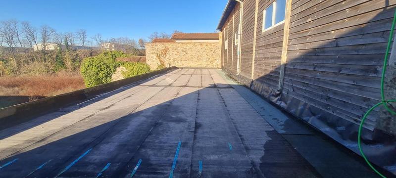 Immeuble - 1 635 m²