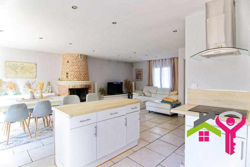 Maison - 101 m² - 5 pièces