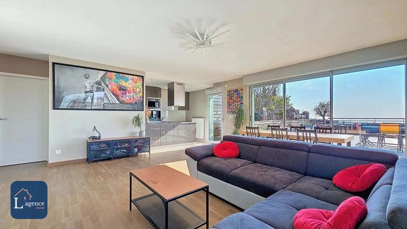 Duplex - 122 m² - 5 pièces