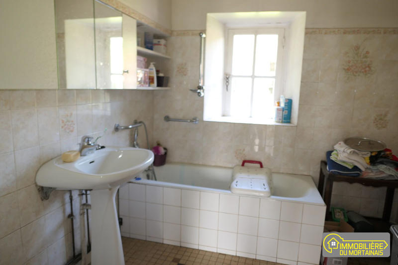 Maison - 107 m² - 5 pièces