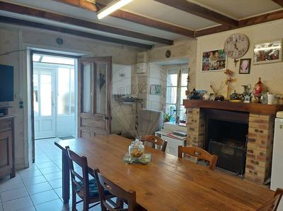 Maison - 100 m² - 5 pièces