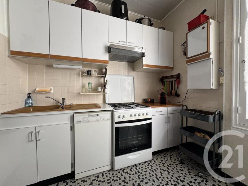 Maison - 77 m² - 4 pièces