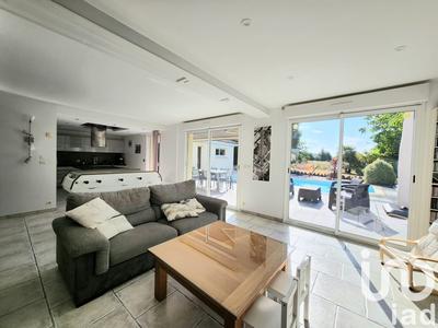 Maison - 152 m² - 5 pièces