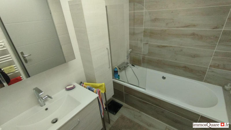 Maison - 162 m² - 7 pièces