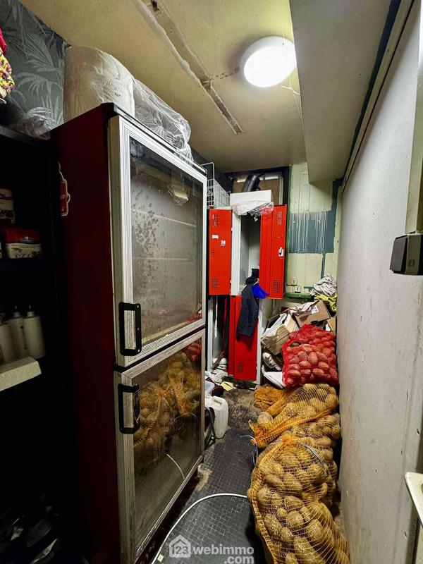 Local commercial - 102 m² - 3 pièces